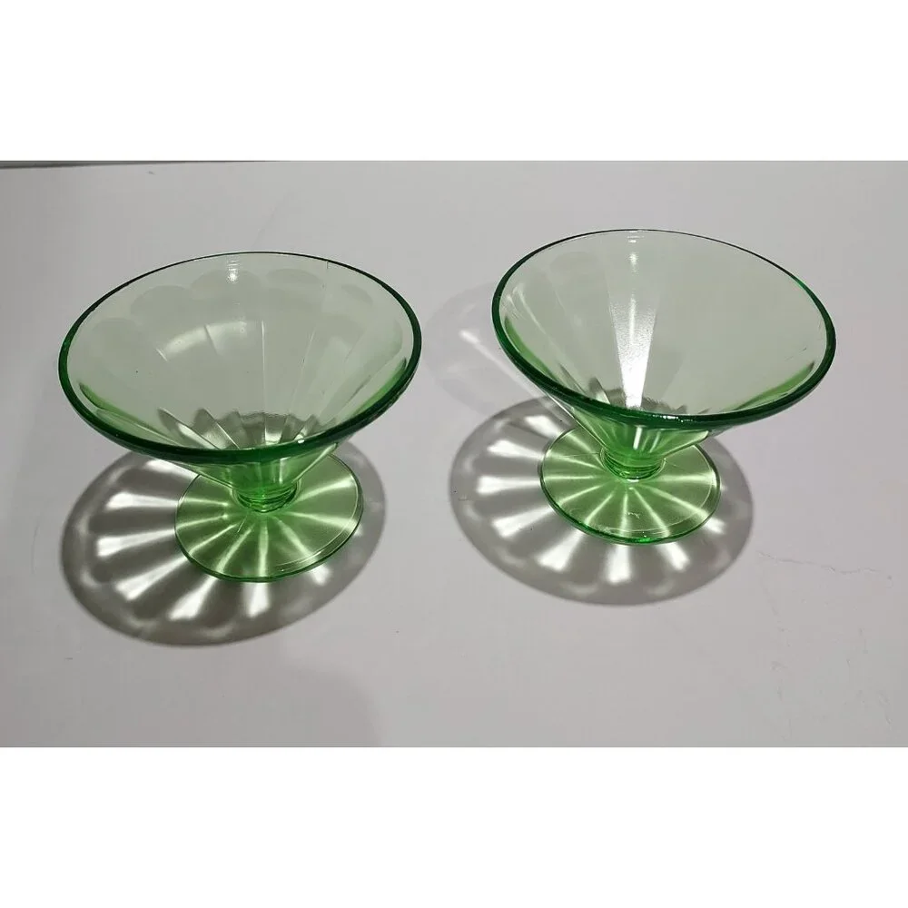 Federal Glass Company Pudding Custard Sherbet 2 Cups Glowy Depression Green - Picture 10 of 16